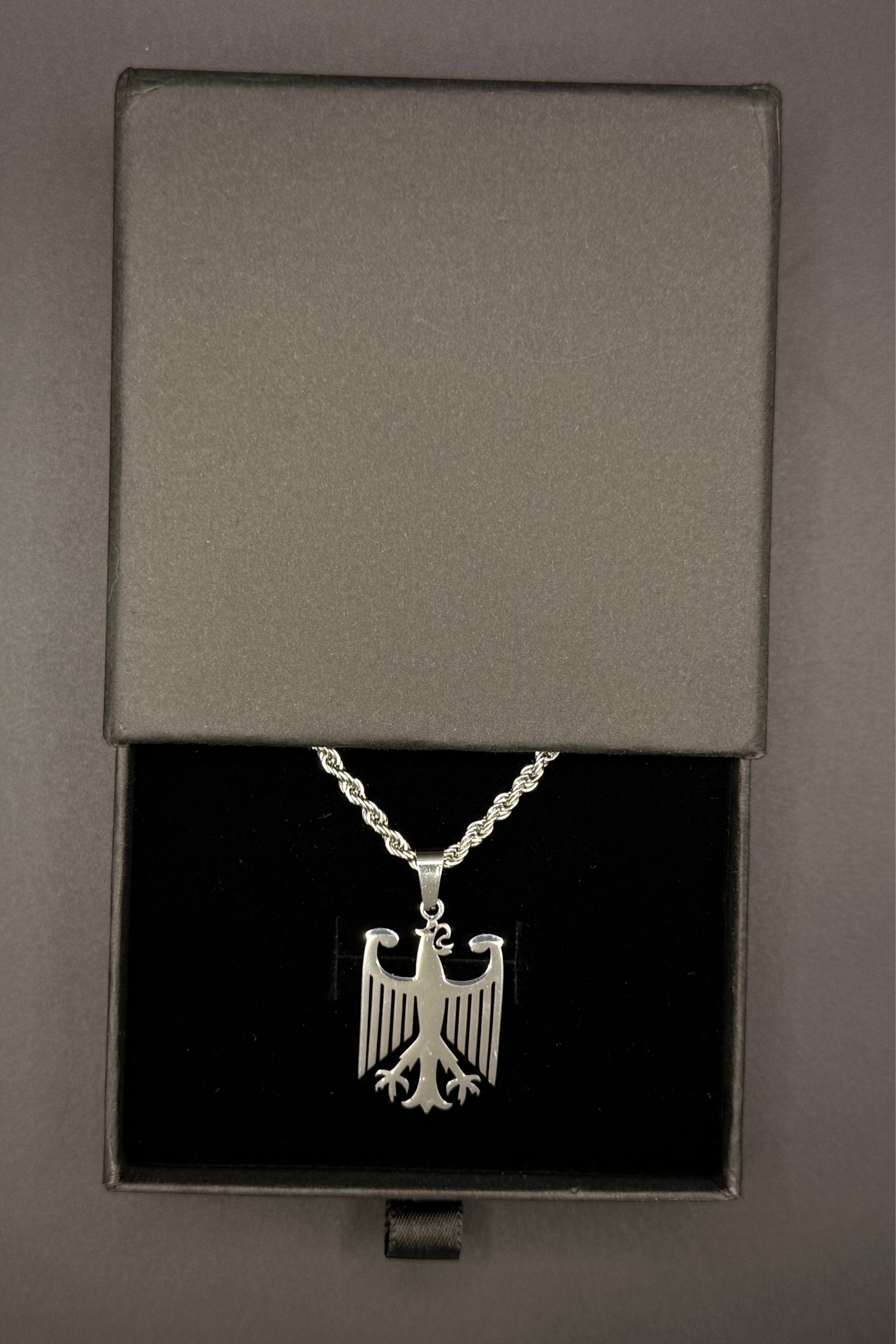 Deutschland Adler Kette