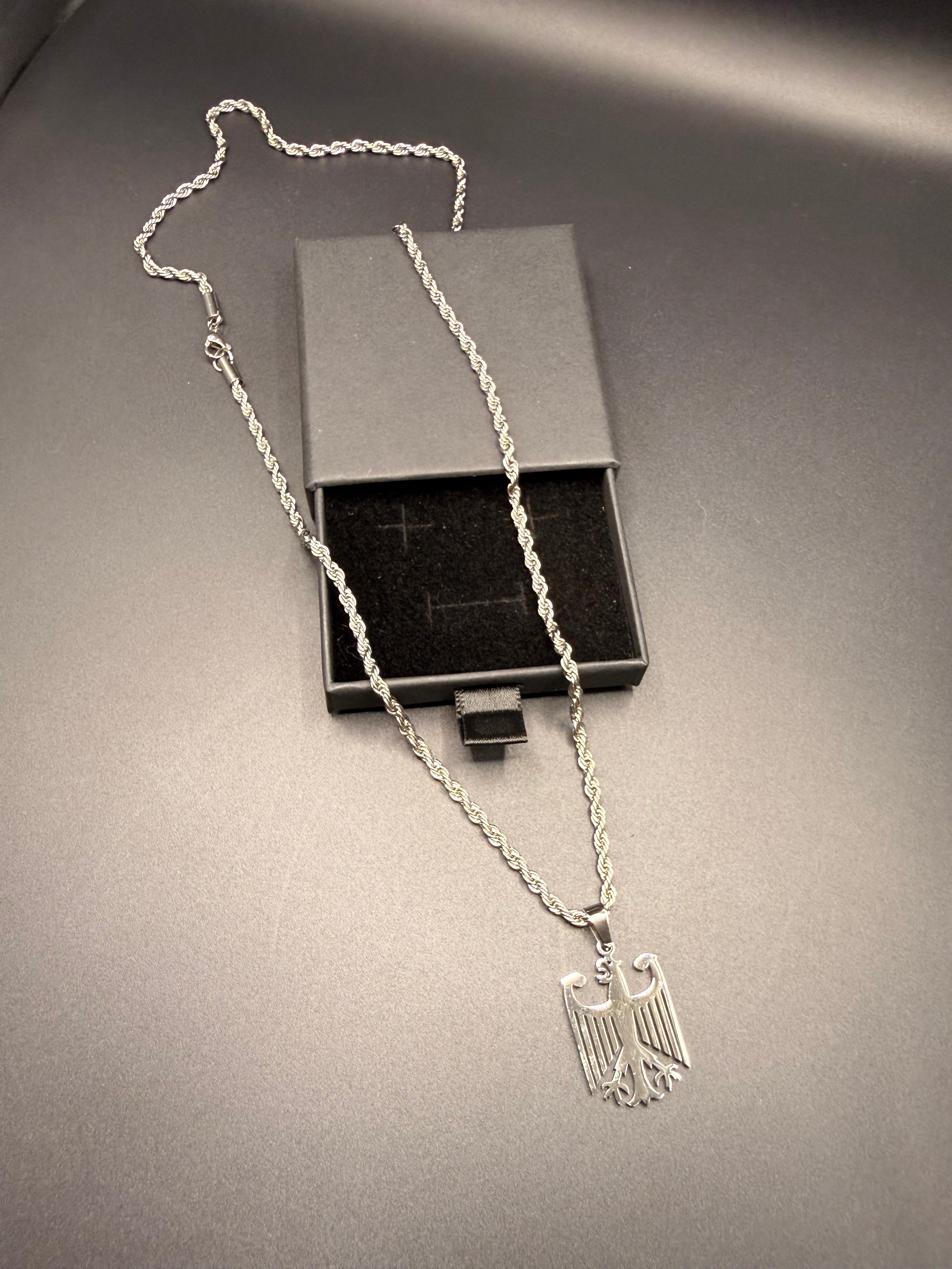 Deutschland Adler Kette